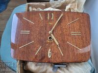 Стенен часовник МАЯК СССР