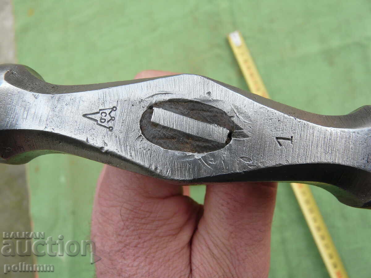 Auction Tinsmith's hammer - 308 Auction Tinsmith's hammer - 308