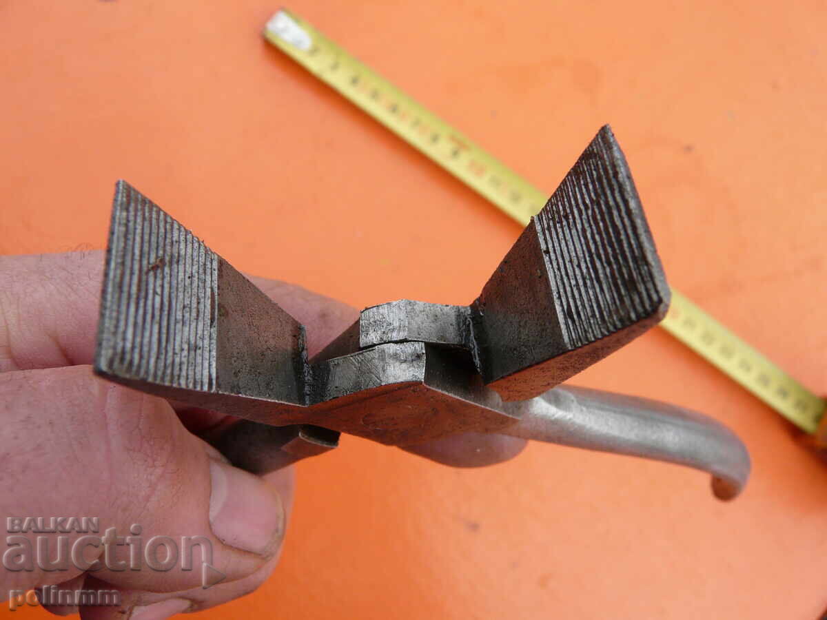 Δημοπρασία Πένσα χειροτεχνίας KNIPEX - 308 Δημοπρασία Πένσα χειροτεχνίας KNIPEX - 308