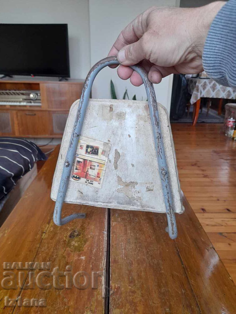 Delivery of Old baby car seat Delivery of Old baby car seat