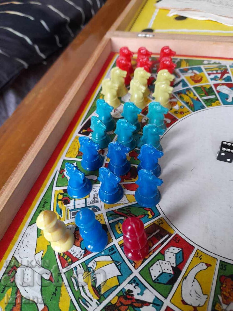 Ένα παλιό παιδικό παιχνίδι - 6