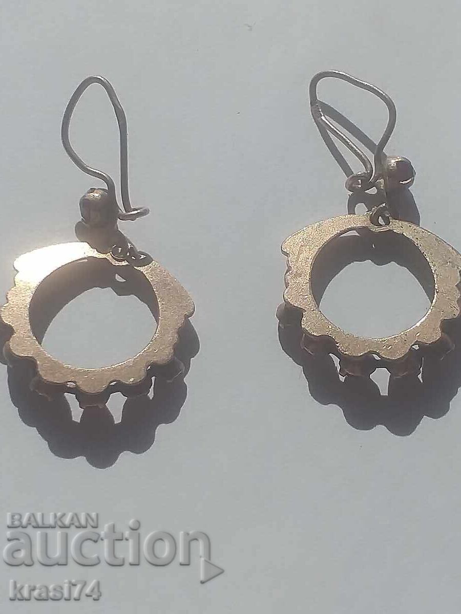 Old earrings with price 100.00 BGN | € 51.13 Old earrings with price 100.00 BGN | € 51.13