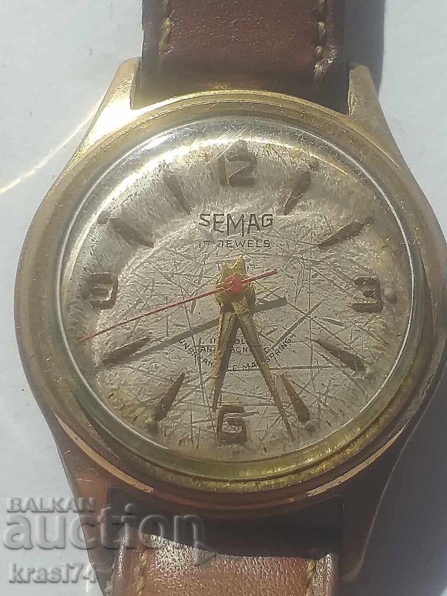 Ceas placat cu aur cu preț 45.00 BGN | € 23.01