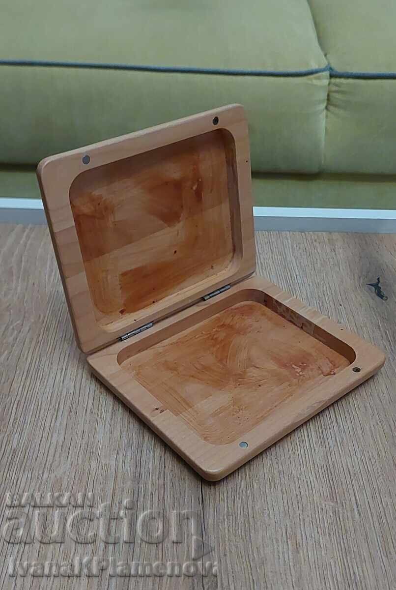 Wooden box for connoisseurs - 6 Wooden box for connoisseurs - 6