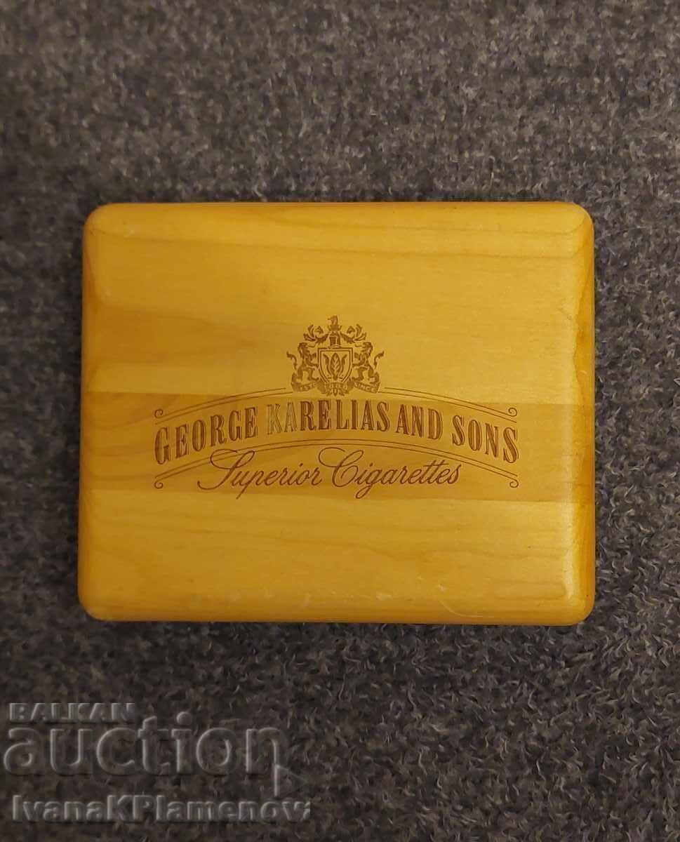 Wooden box for connoisseurs Wooden box for connoisseurs