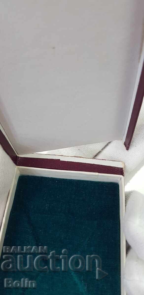 Царска кутия за сребърен медал За Заслуга с корона - 6 Царска кутия за сребърен медал За Заслуга с корона - 6