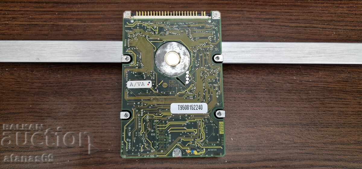 Hard disk retro laptop - deșeuri electronice #120 cu preț 19.99 BGN | € 10.22 Hard disk retro laptop - deșeuri electronice #120 cu preț 19.99 BGN | € 10.22