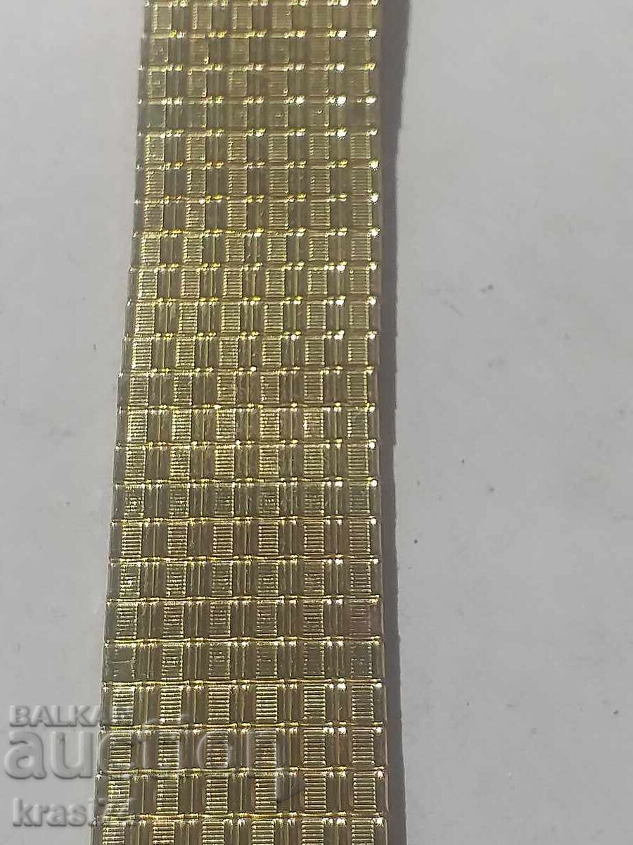 Gold-plated chain with price 10.00 BGN | € 5.11 Gold-plated chain with price 10.00 BGN | € 5.11