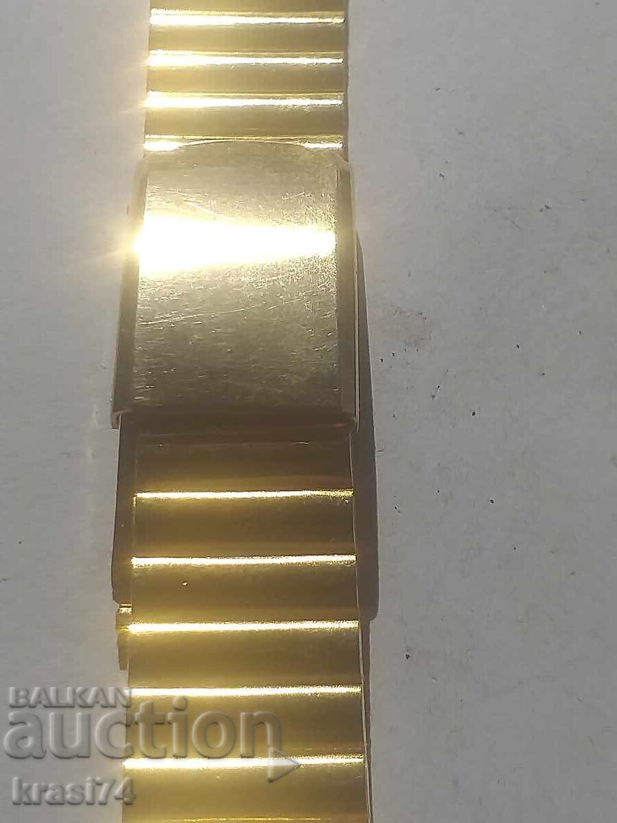 Gold-plated chain with price 10.00 BGN | € 5.11 Gold-plated chain with price 10.00 BGN | € 5.11