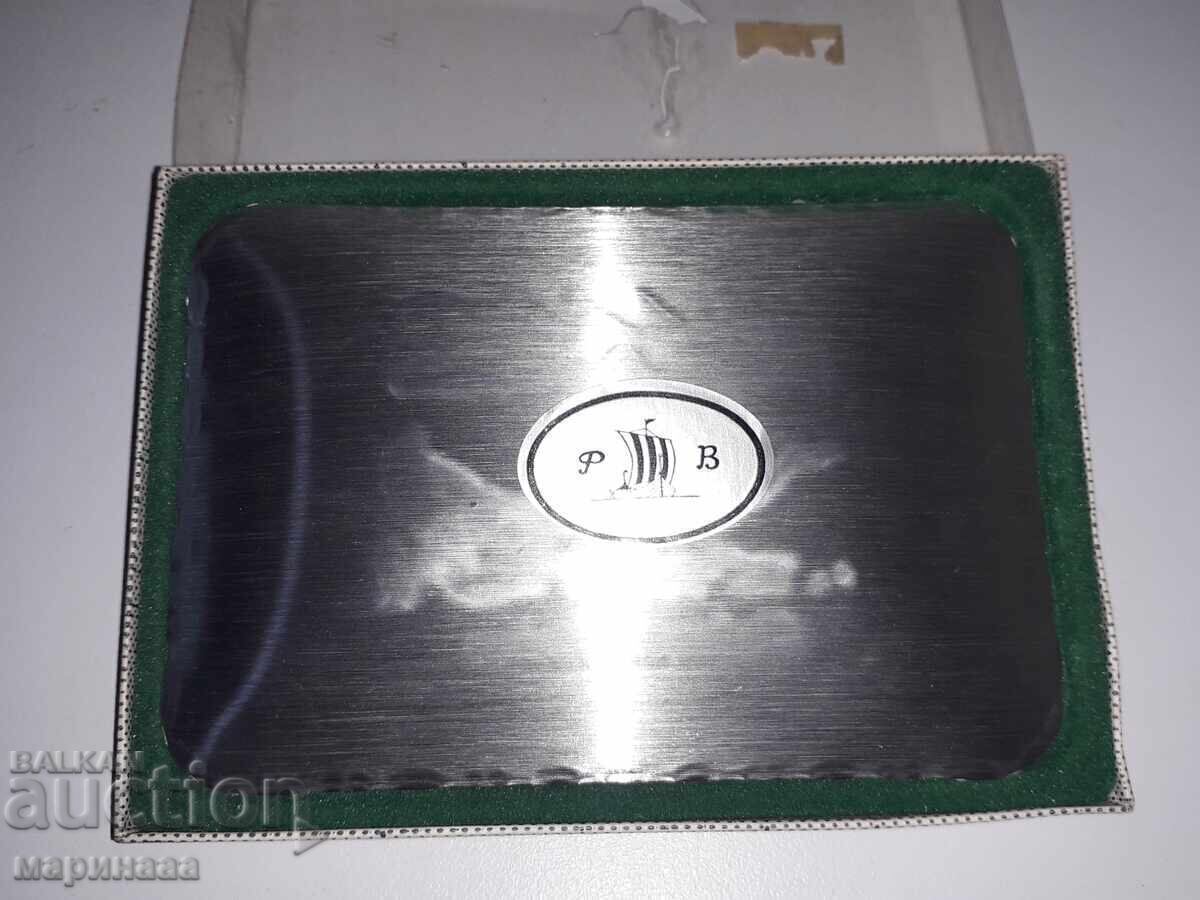 CUPCAKE. SOUVENIR. IN A BOX with price € 2.56 | 5.01 BGN