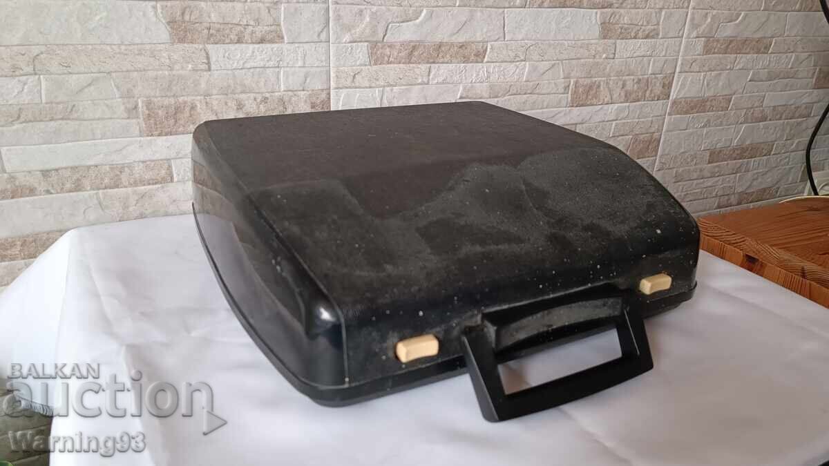 Old typewriter Brother Deluxe 850TR - Made in Japan - 7