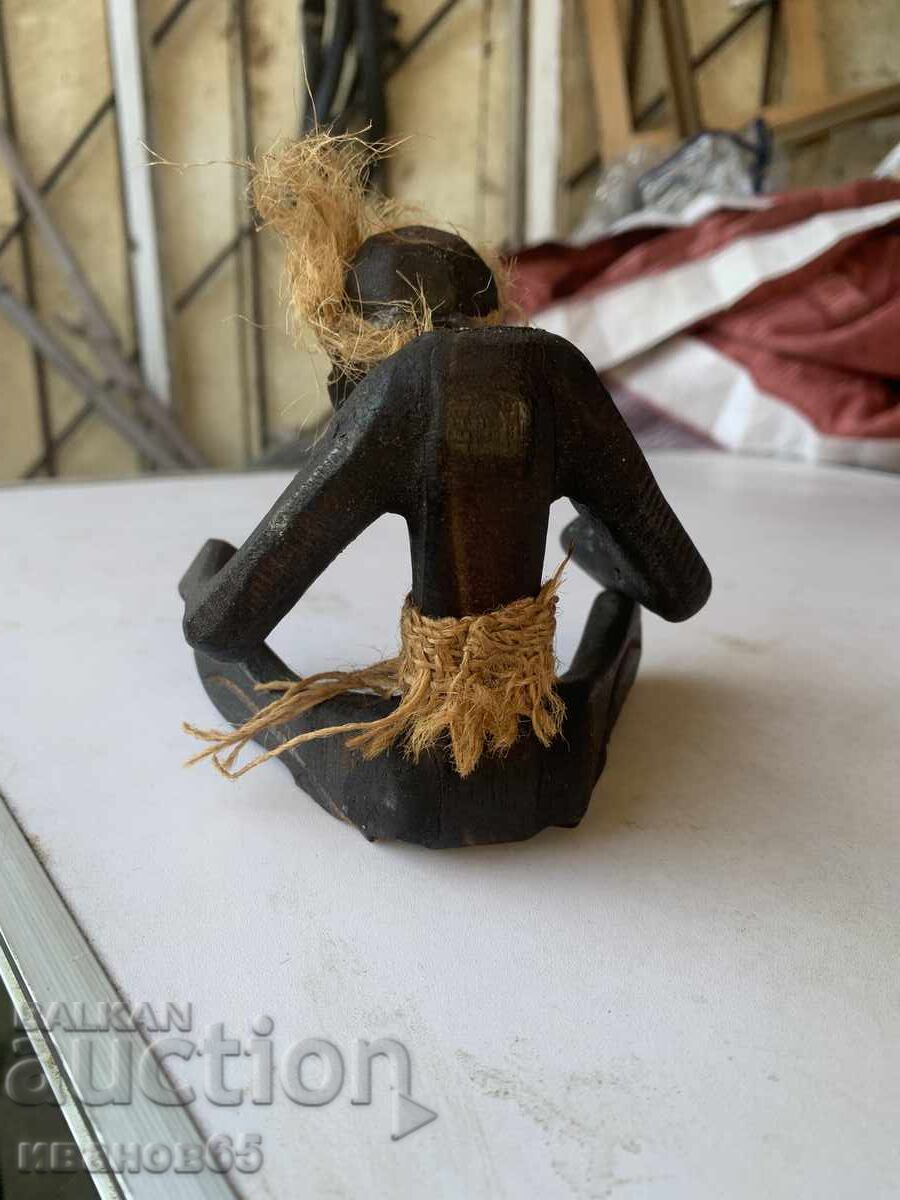 wooden figure statuette with price 15.00 BGN | € 7.67 wooden figure statuette with price 15.00 BGN | € 7.67