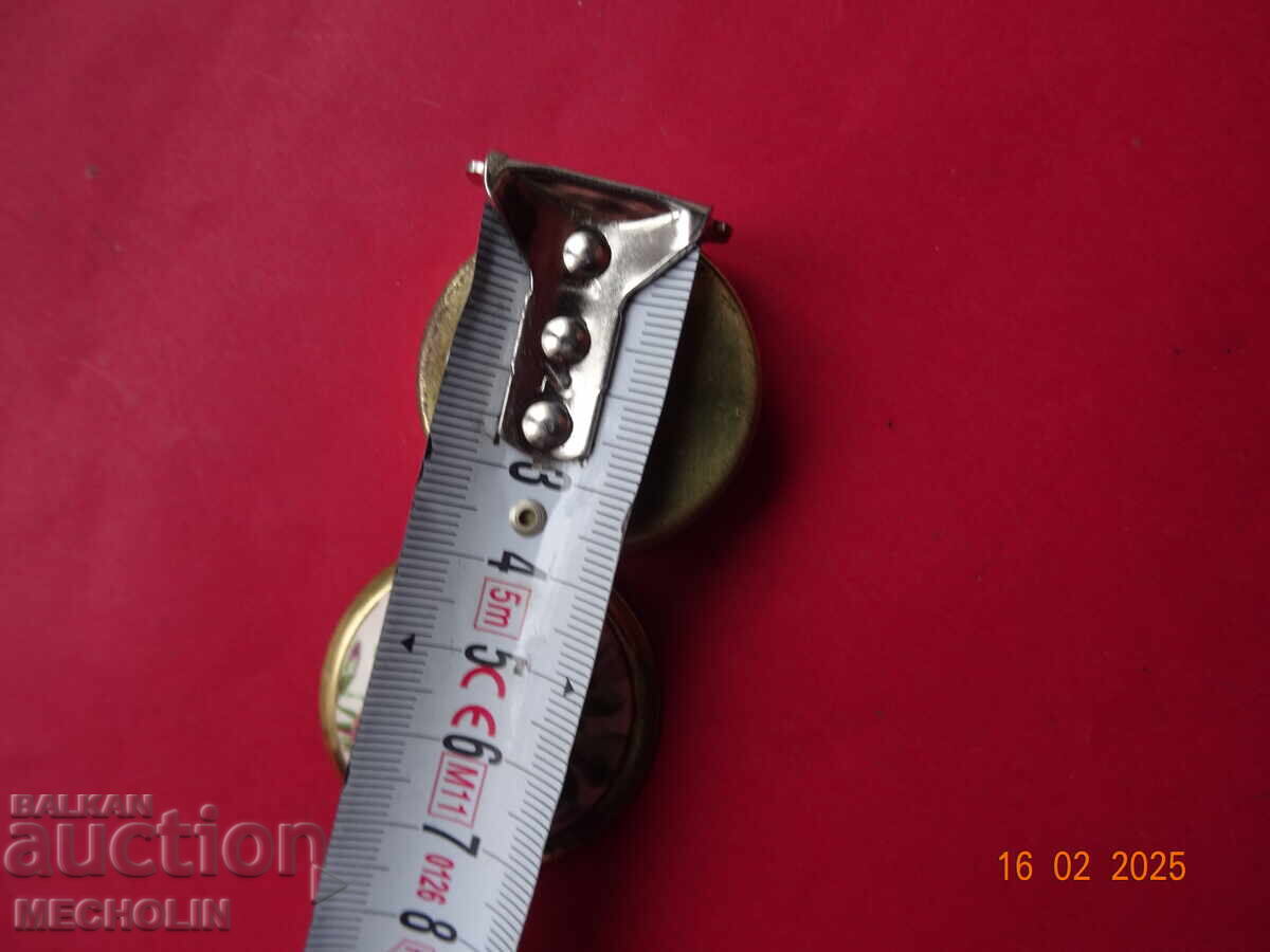 СТАРА МЕТАЛНА КУТИЯ - 6