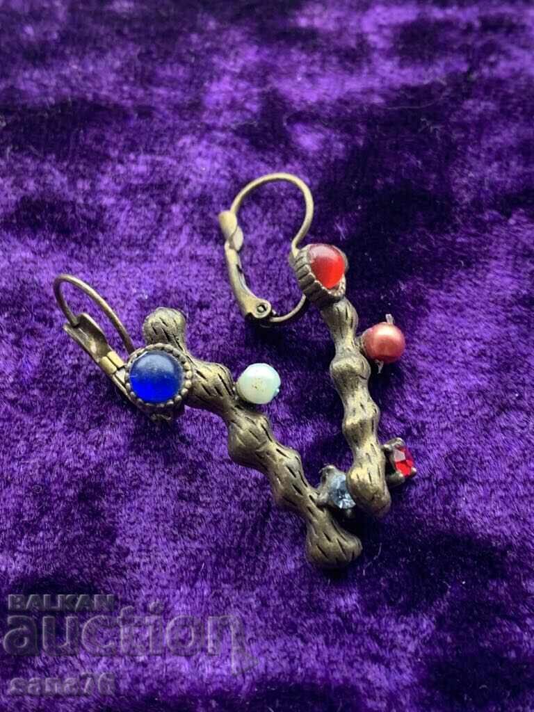 Auction Beautiful new art women's earrings - 4 Auction Beautiful new art women's earrings - 4