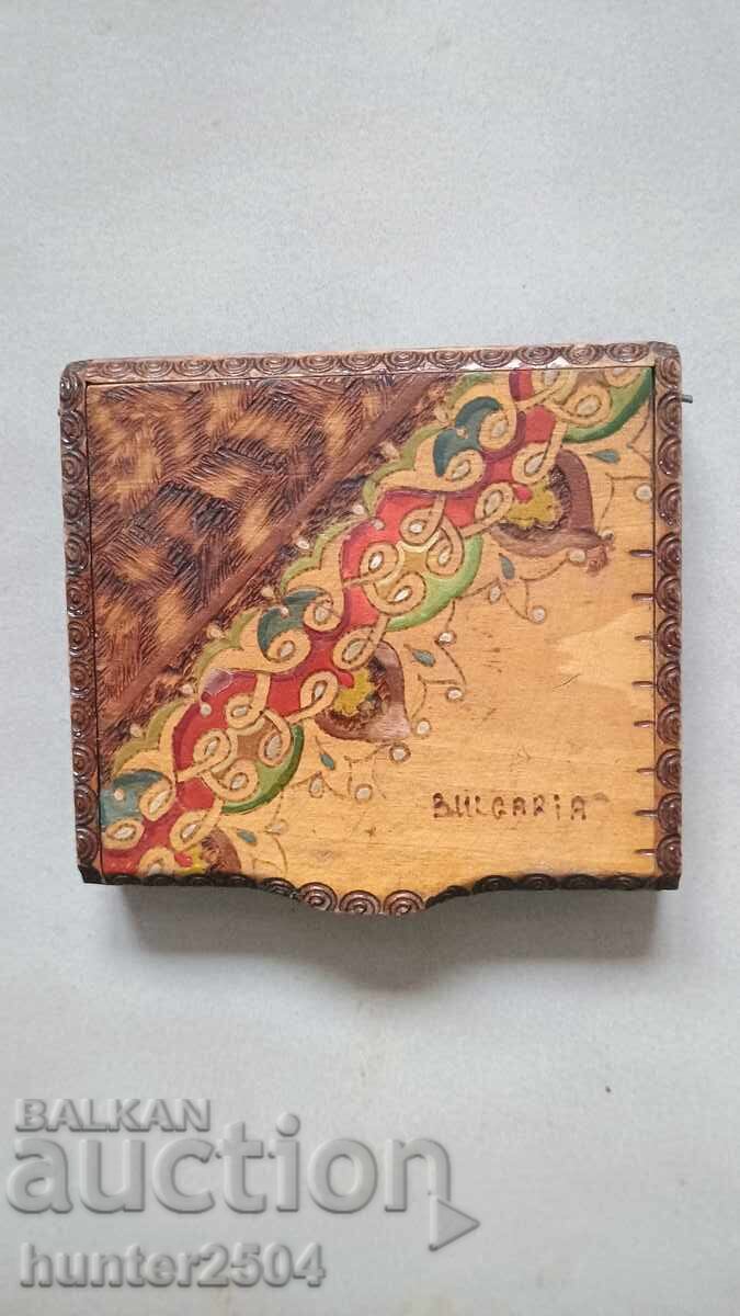 Snuff box, pyrography-9/7 cm Snuff box, pyrography-9/7 cm