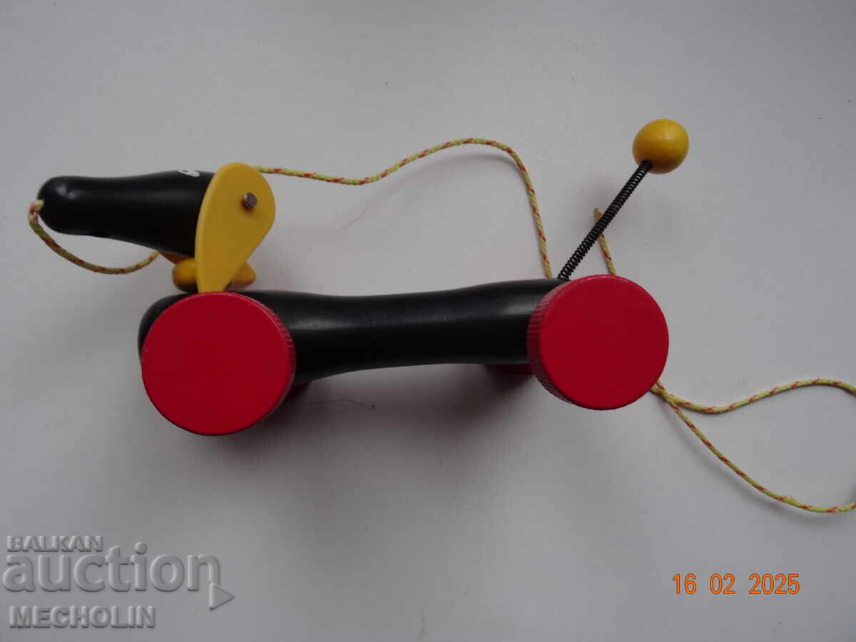 JUCĂRIE VECHE DE LEMN TECKEL - 5