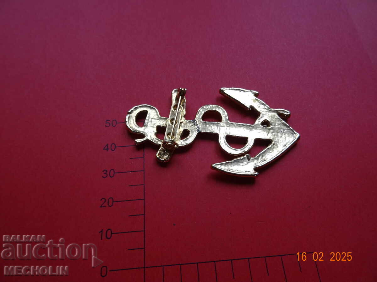 Delivery of ANCHOR BROOCH BADGE Delivery of ANCHOR BROOCH BADGE