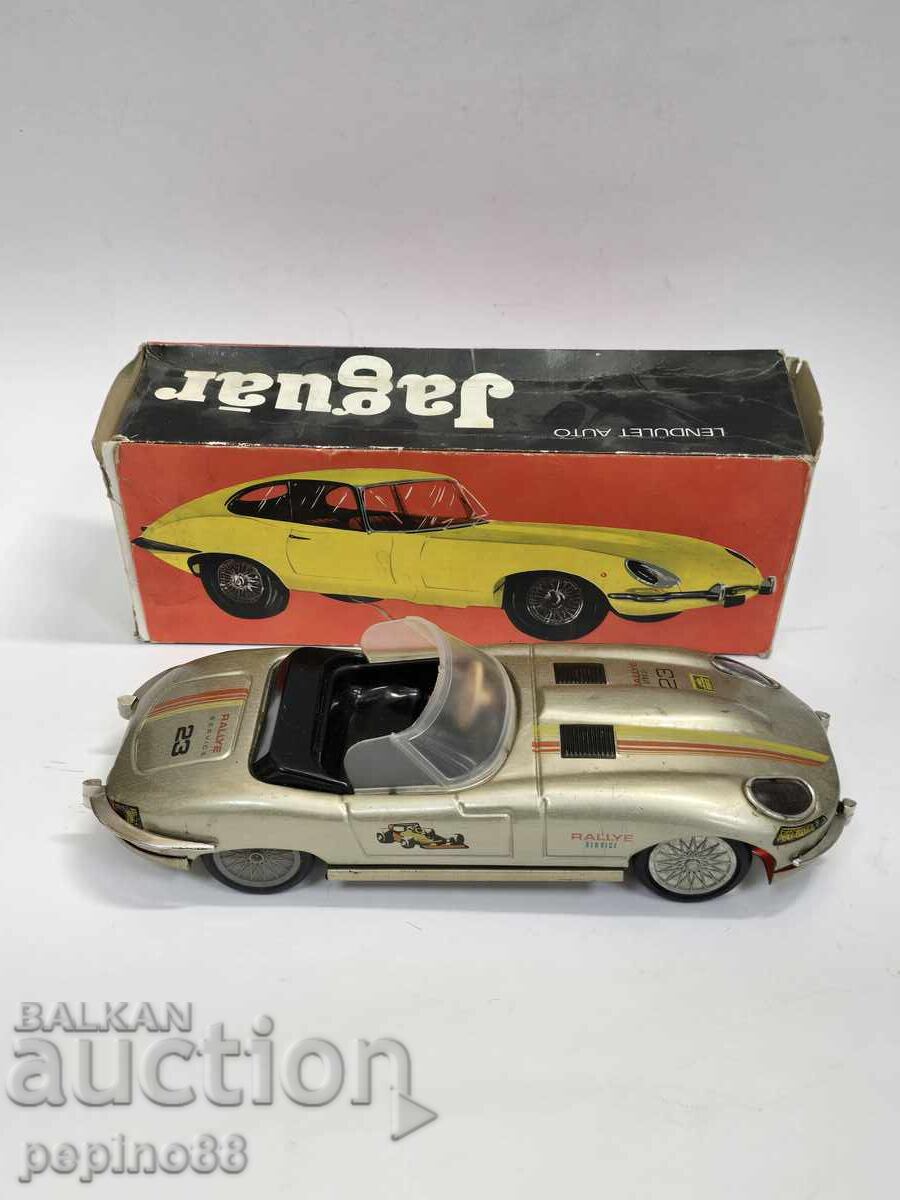 Brand new Hungarian Jaguar convertible with original box - 7 Brand new Hungarian Jaguar convertible with original box - 7