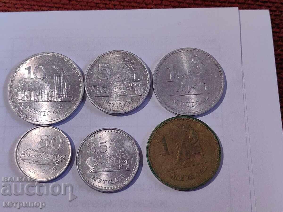 Mozambique lot different years 1980 1982 Mozambique lot different years 1980 1982