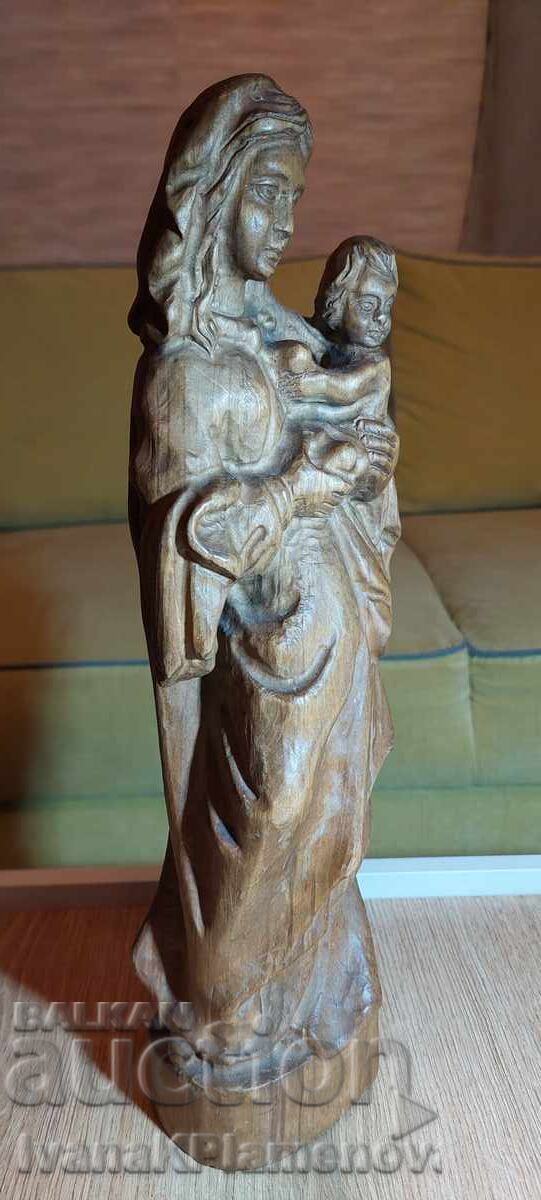 Дърворезба за колекционери височина 37см с цена 45.00 лв. | € 23.01