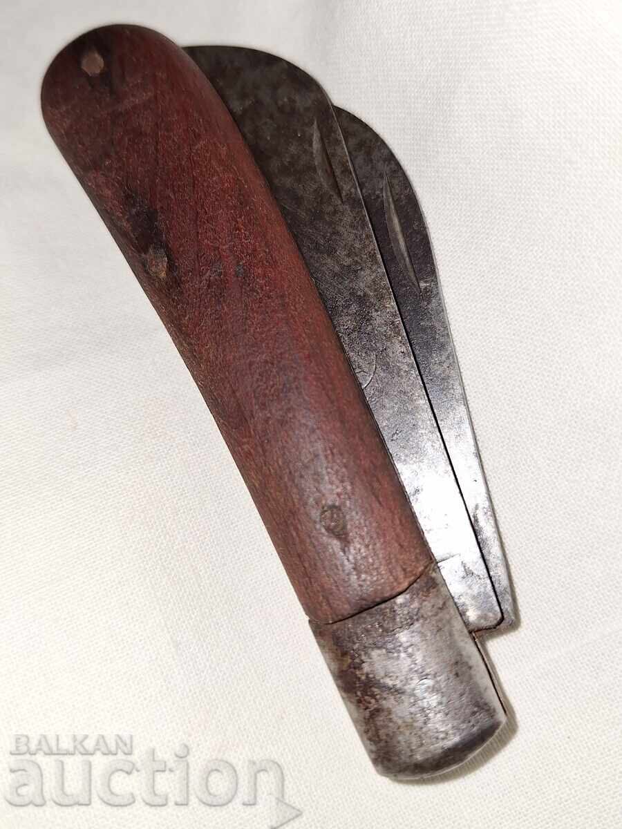 Old branded pocket folding knife tool - 7 Old branded pocket folding knife tool - 7