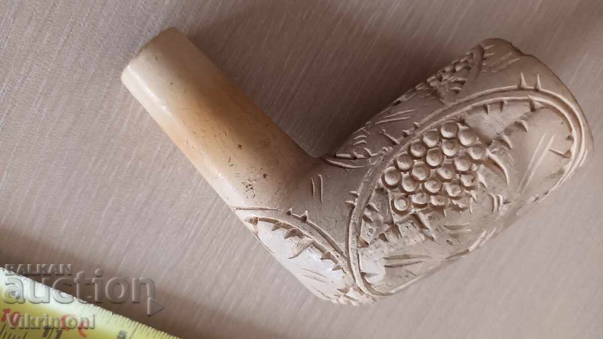 Auction  Vintage pipe, meerschaum, carving, old