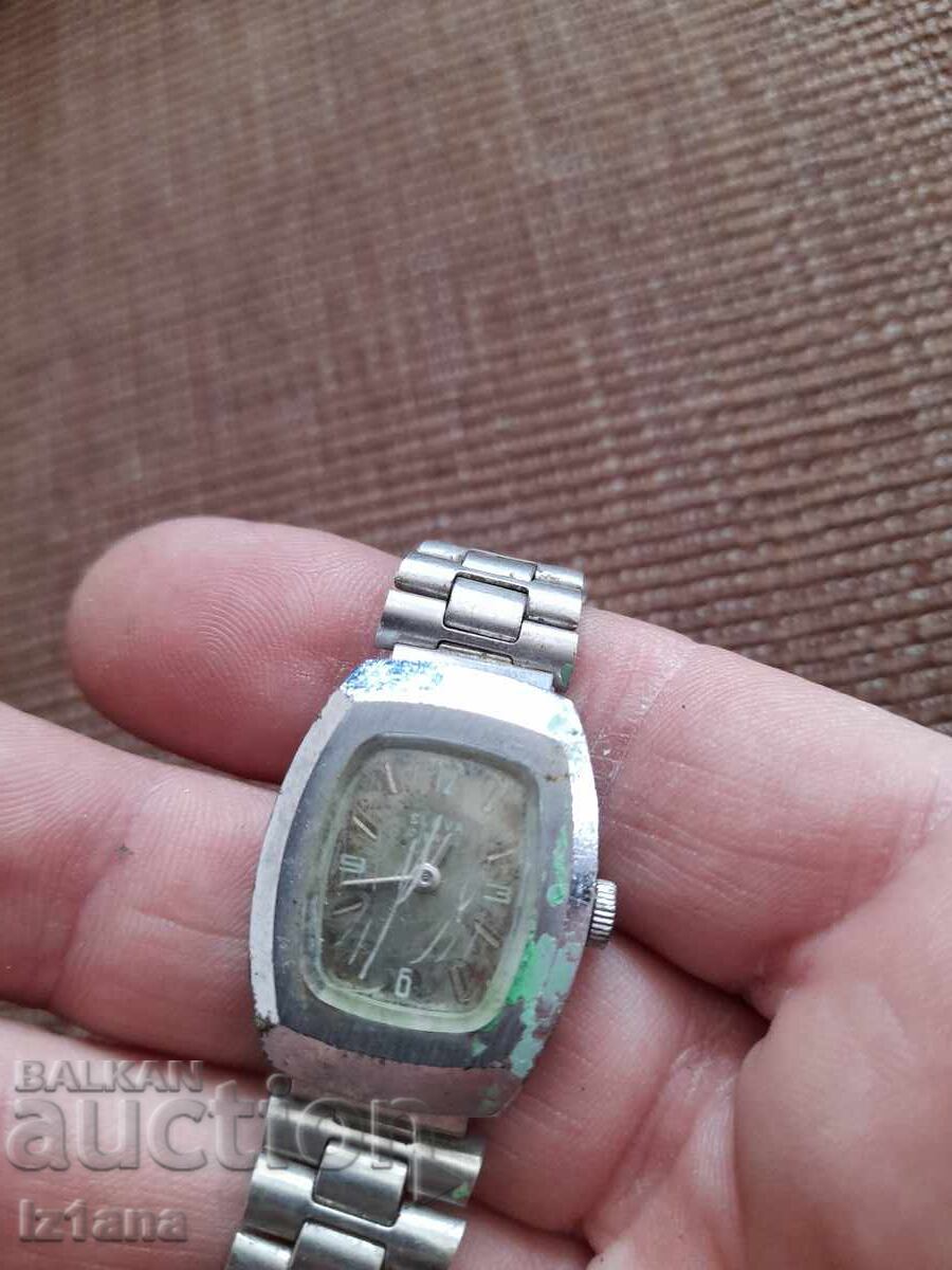 SLAVA watch with price 16.00 BGN | € 8.18 SLAVA watch with price 16.00 BGN | € 8.18