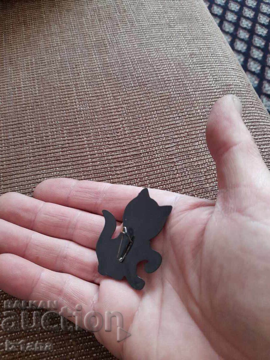 Bătrâna Martenitsa cu preț 6.00 BGN | € 3.07 Bătrâna Martenitsa cu preț 6.00 BGN | € 3.07