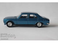 1:43 SOLIDO PEUGEOT 504 RALLYE CAR MODEL