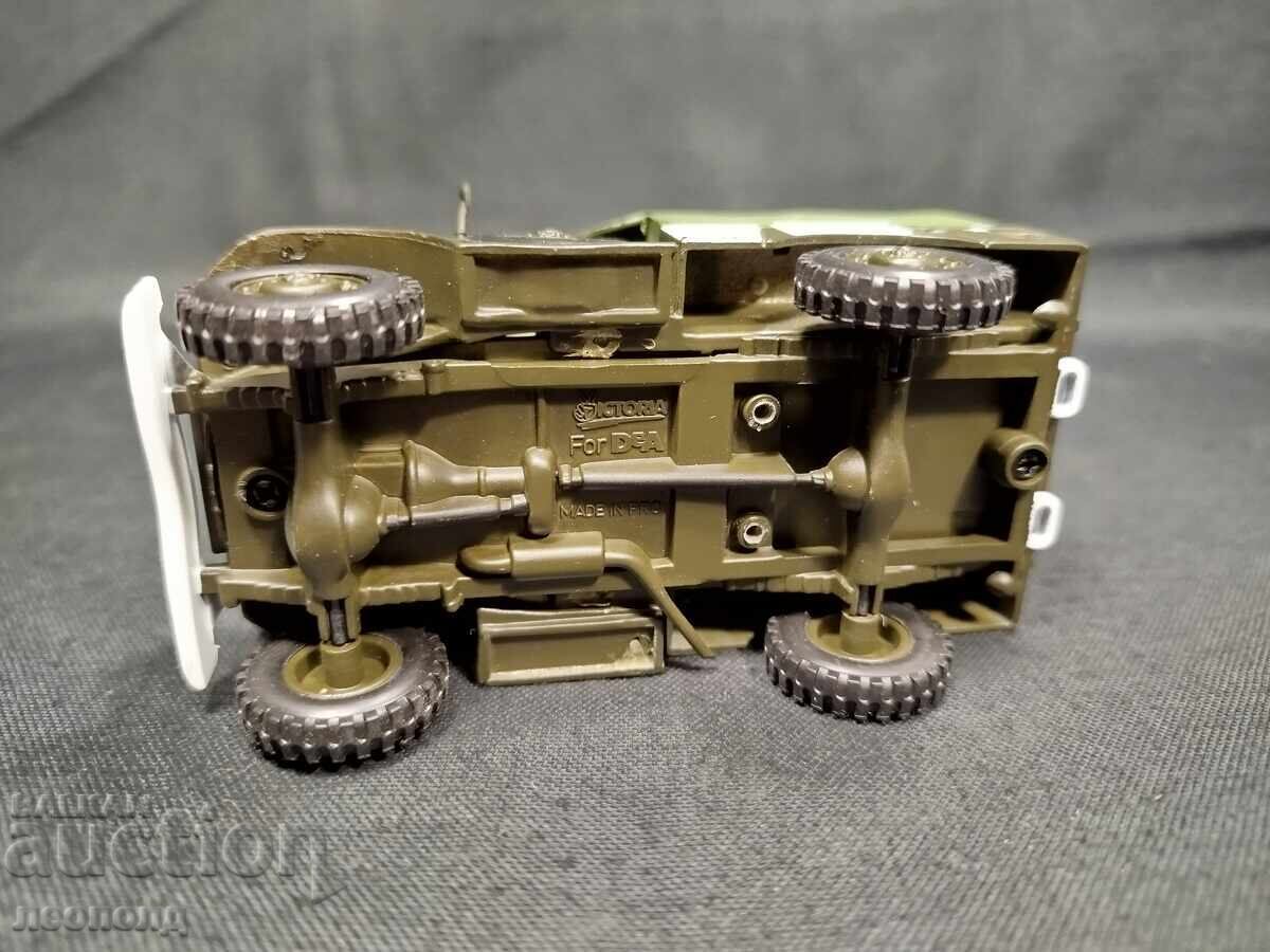 1/43 METAL CAR SCALE MODEL DODGE WC VICTORIA - 6