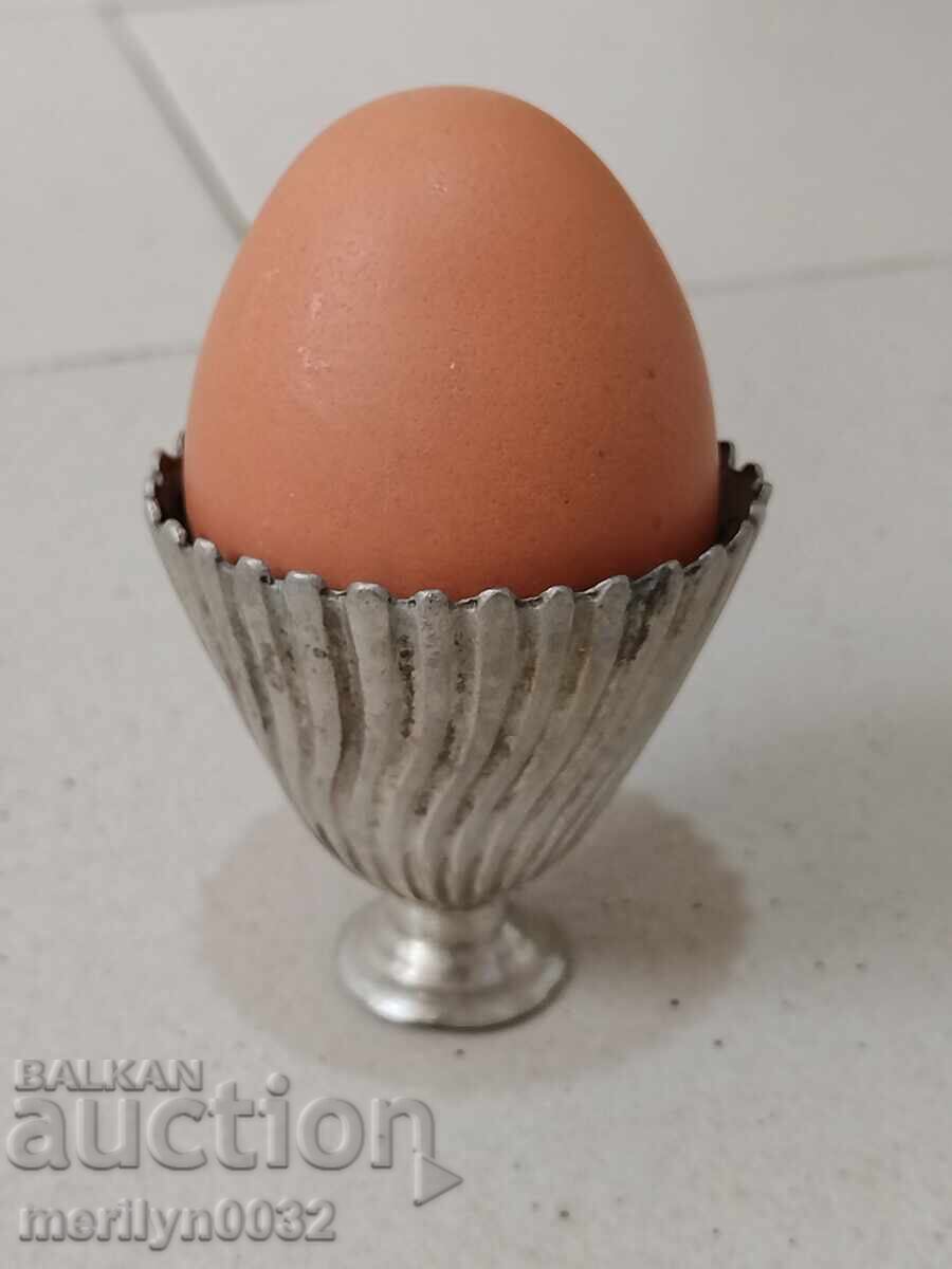 Delivery of Renaissance silver dish Easter egg silver