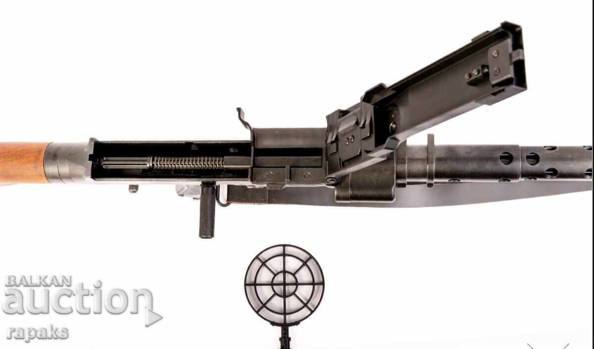 Аукцион Картечница МГ 34. тежка / лека заводска имитация на автомат Аукцион Картечница МГ 34. тежка / лека заводска имитация на автомат