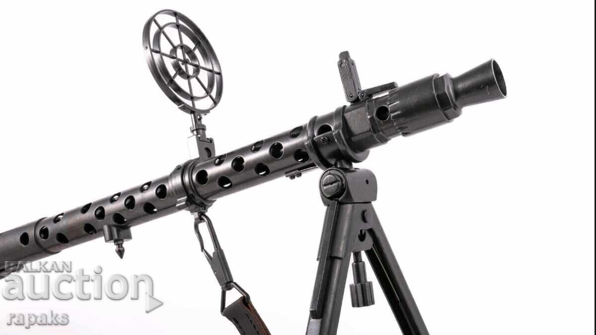 Картечница МГ 34. тежка / лека заводска имитация на автомат - 7 Картечница МГ 34. тежка / лека заводска имитация на автомат - 7