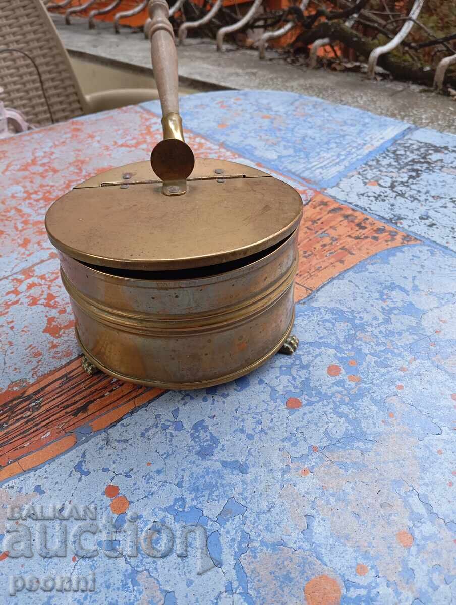 Bronze heating device with price 25.00 BGN | € 12.78