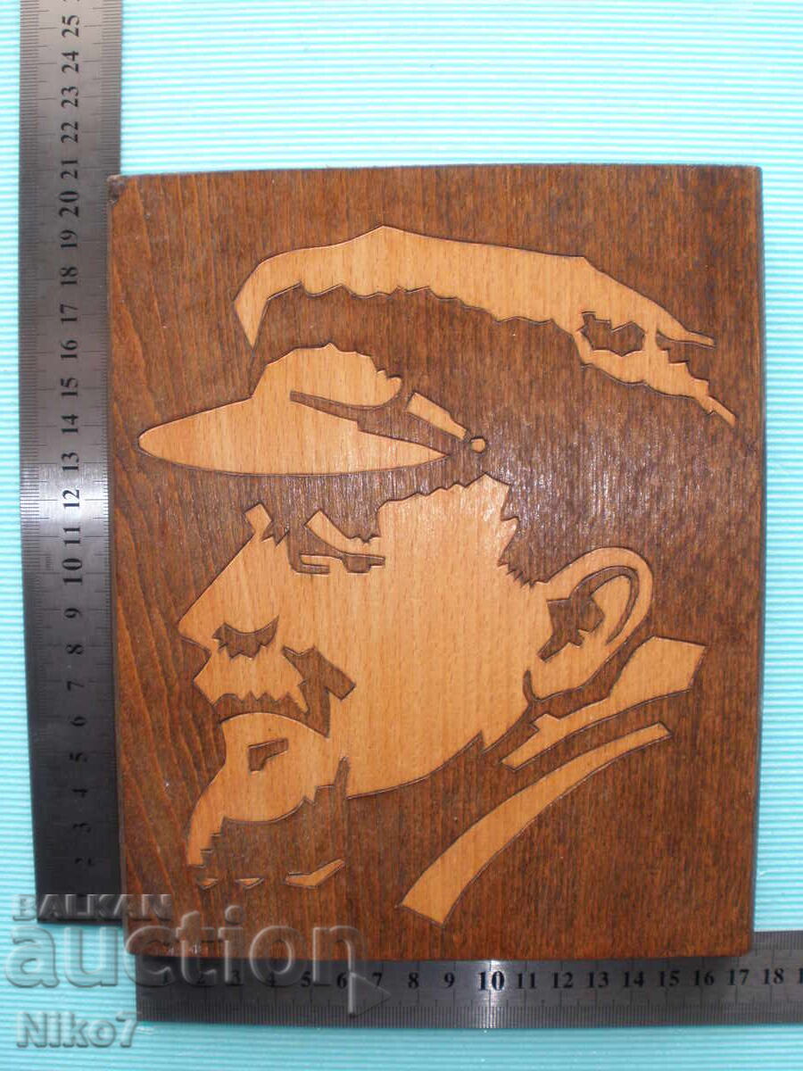 Old (1983), wooden wall panel from Sotsa - "Lenin" - 6 Old (1983), wooden wall panel from Sotsa - "Lenin" - 6