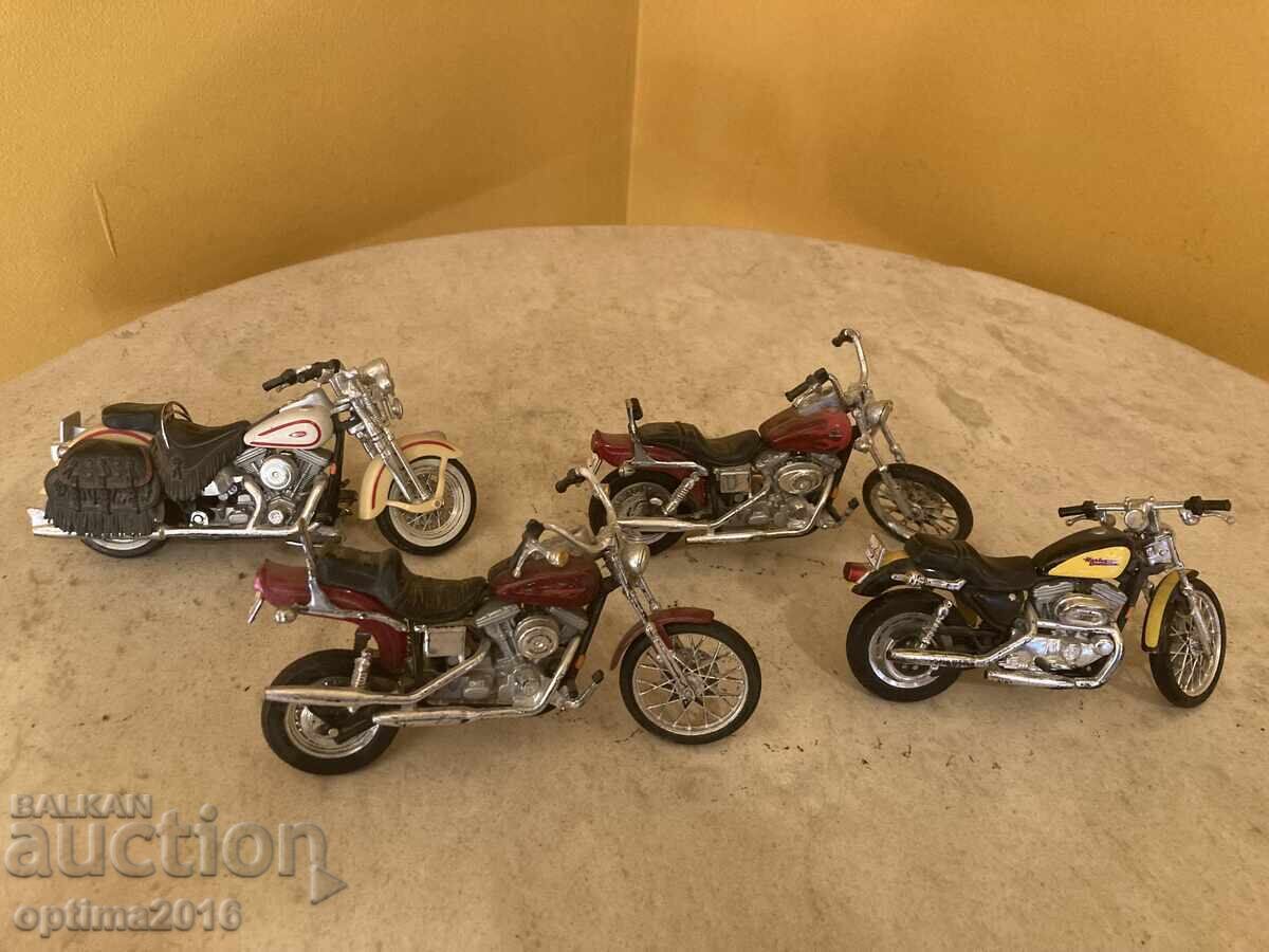 Licitație Set de modele de motociclete