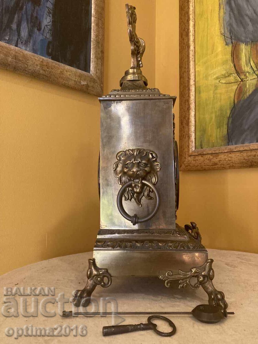 Antique clock with price 250.00 BGN | € 127.82 Antique clock with price 250.00 BGN | € 127.82