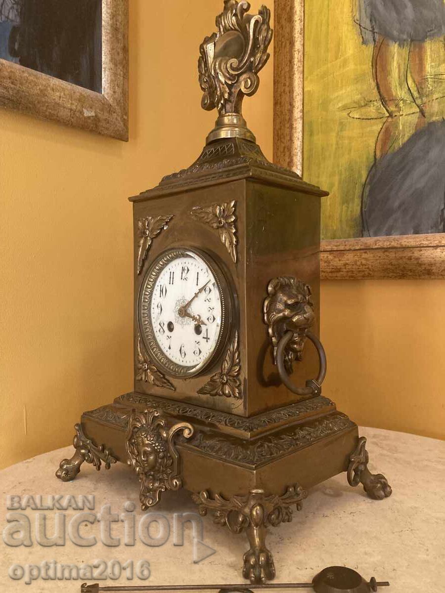 Delivery of Antique clock Delivery of Antique clock