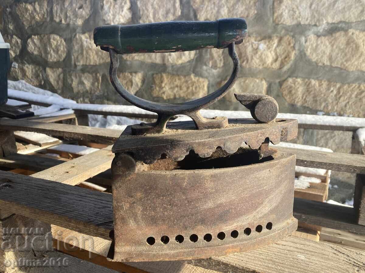Auction Antique iron Auction Antique iron
