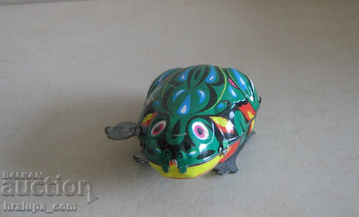 Метална механична играчка жаба с ключ Метална механична играчка жаба с ключ