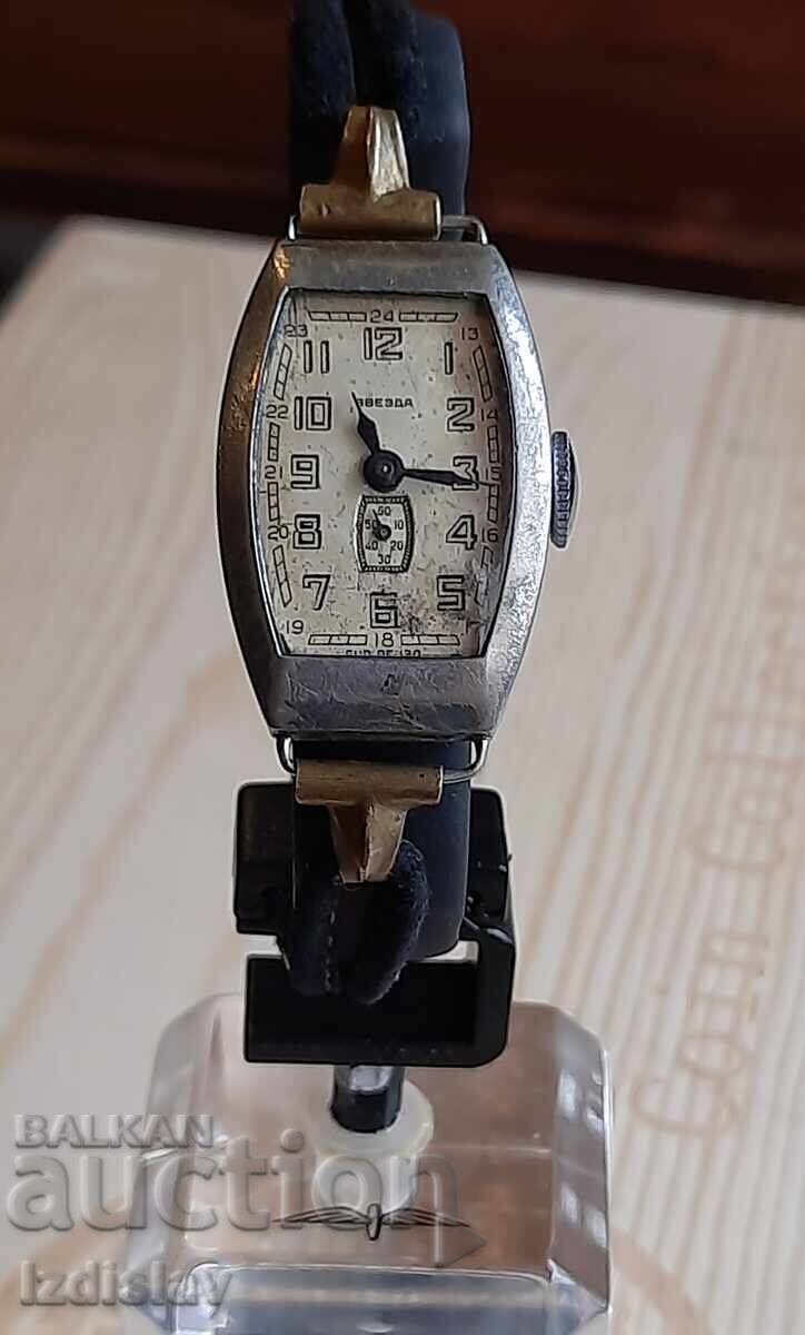 Vintage Soviet ladies wristwatch Star Vintage Soviet ladies wristwatch Star