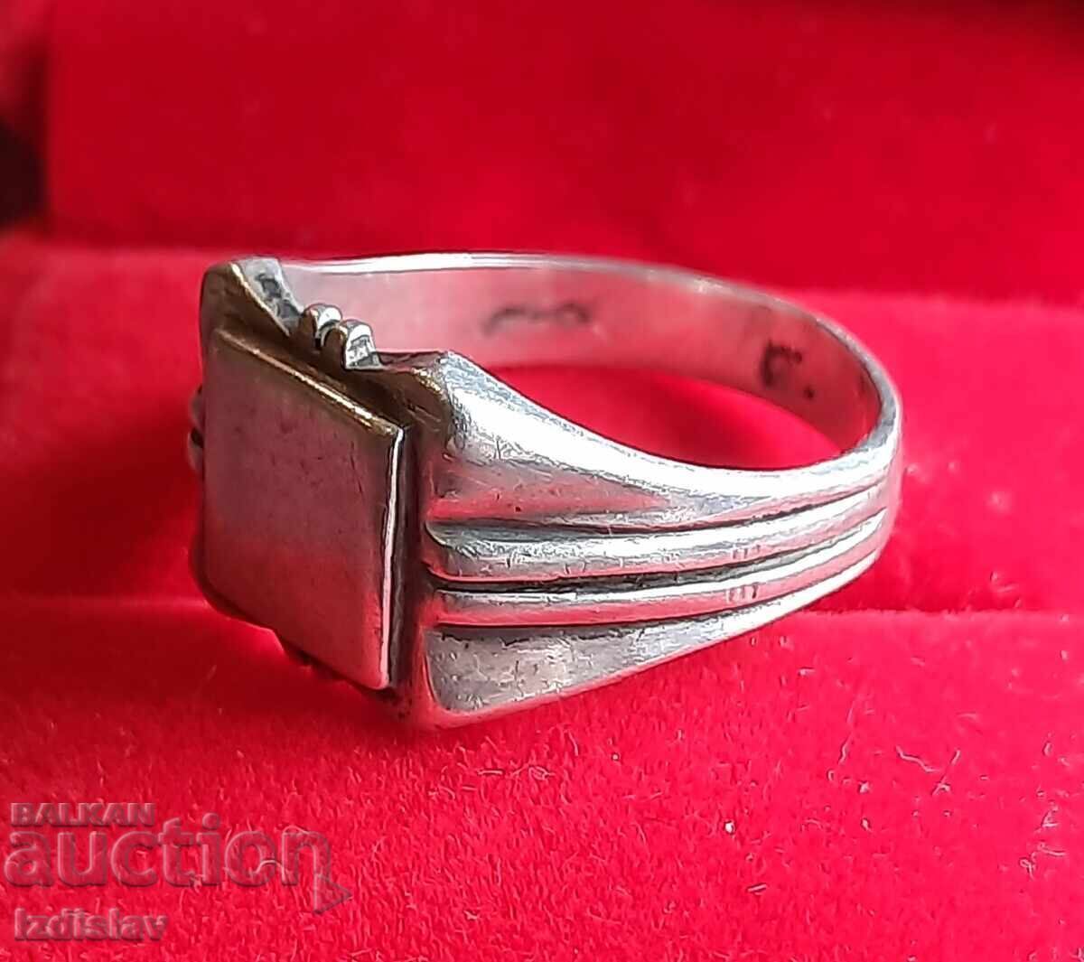 Auction  Old silver men's ring
