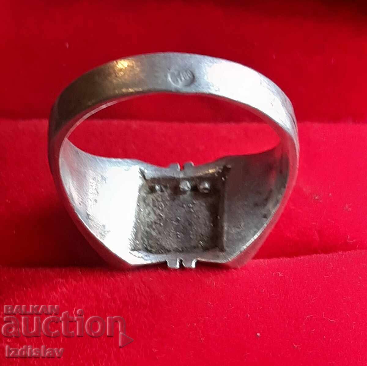 Delivery of Old silver men's ring