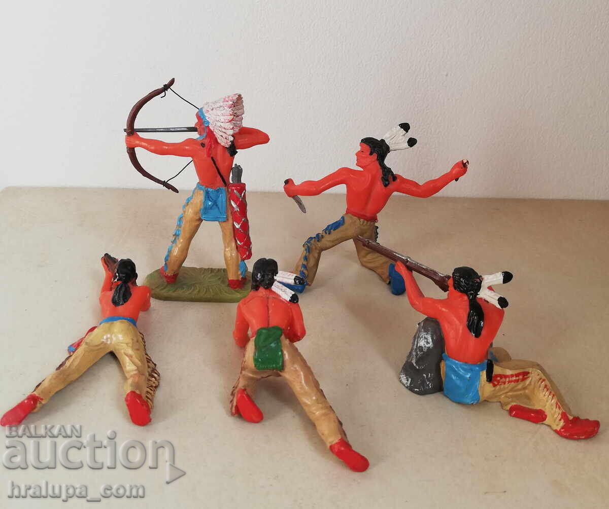 Old figures of Indian soldiers Elastolin Elastolin with price 120.00 BGN | € 61.36 Old figures of Indian soldiers Elastolin Elastolin with price 120.00 BGN | € 61.36