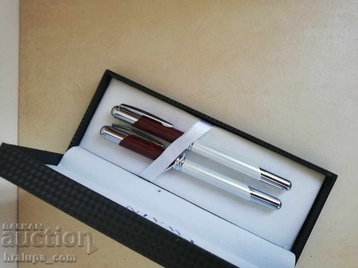 Mark Twain pen set with price 30.00 BGN | € 15.34 Mark Twain pen set with price 30.00 BGN | € 15.34
