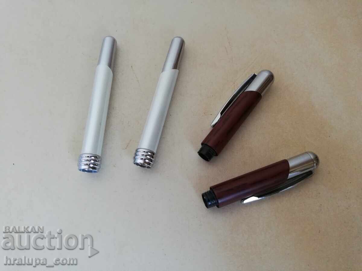 Delivery of Mark Twain pen set Delivery of Mark Twain pen set