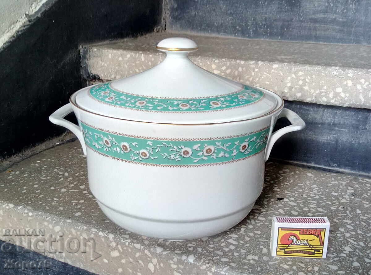 JLMENAU Graf Von Henneberg Porzellan 1777 PORCELAIN SOUP BOWL JLMENAU Graf Von Henneberg Porzellan 1777 PORCELAIN SOUP BOWL