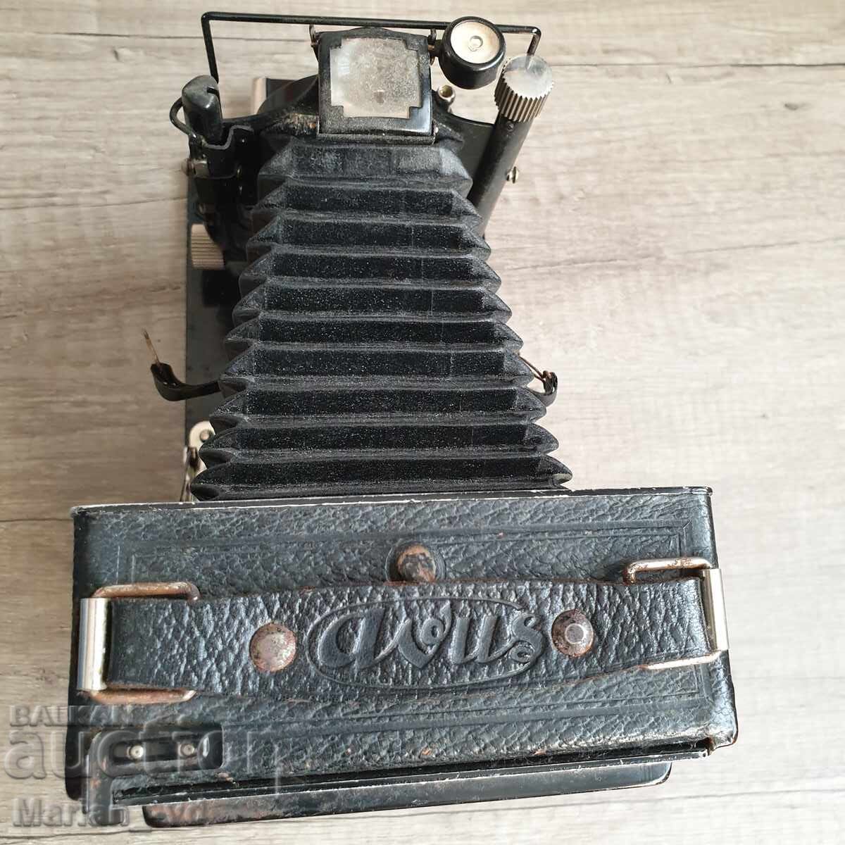 Licitație Cameră Voigtlander Avus 9x12 Placă 1:6.3 F=13.5cm Licitație Cameră Voigtlander Avus 9x12 Placă 1:6.3 F=13.5cm