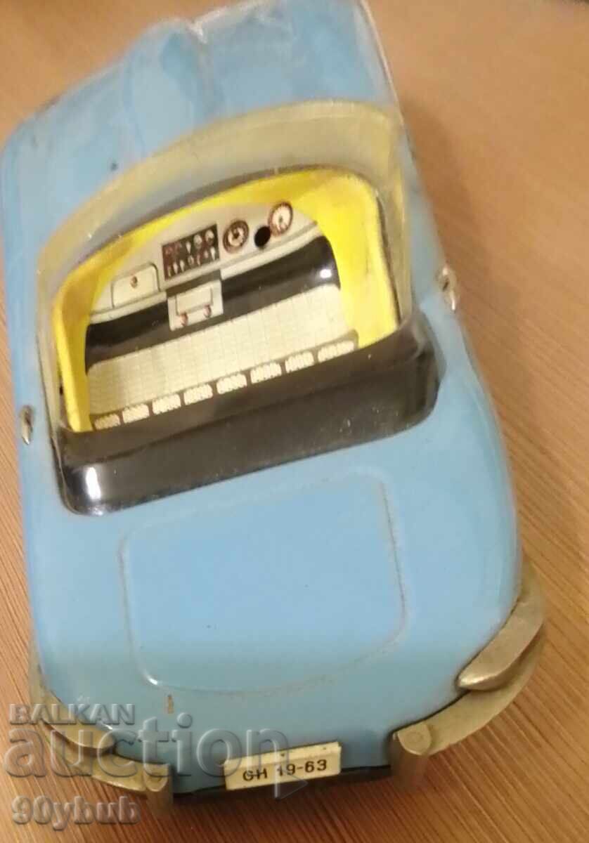 Delivery of Old metal toy car Jaguar Jaguar Delivery of Old metal toy car Jaguar Jaguar