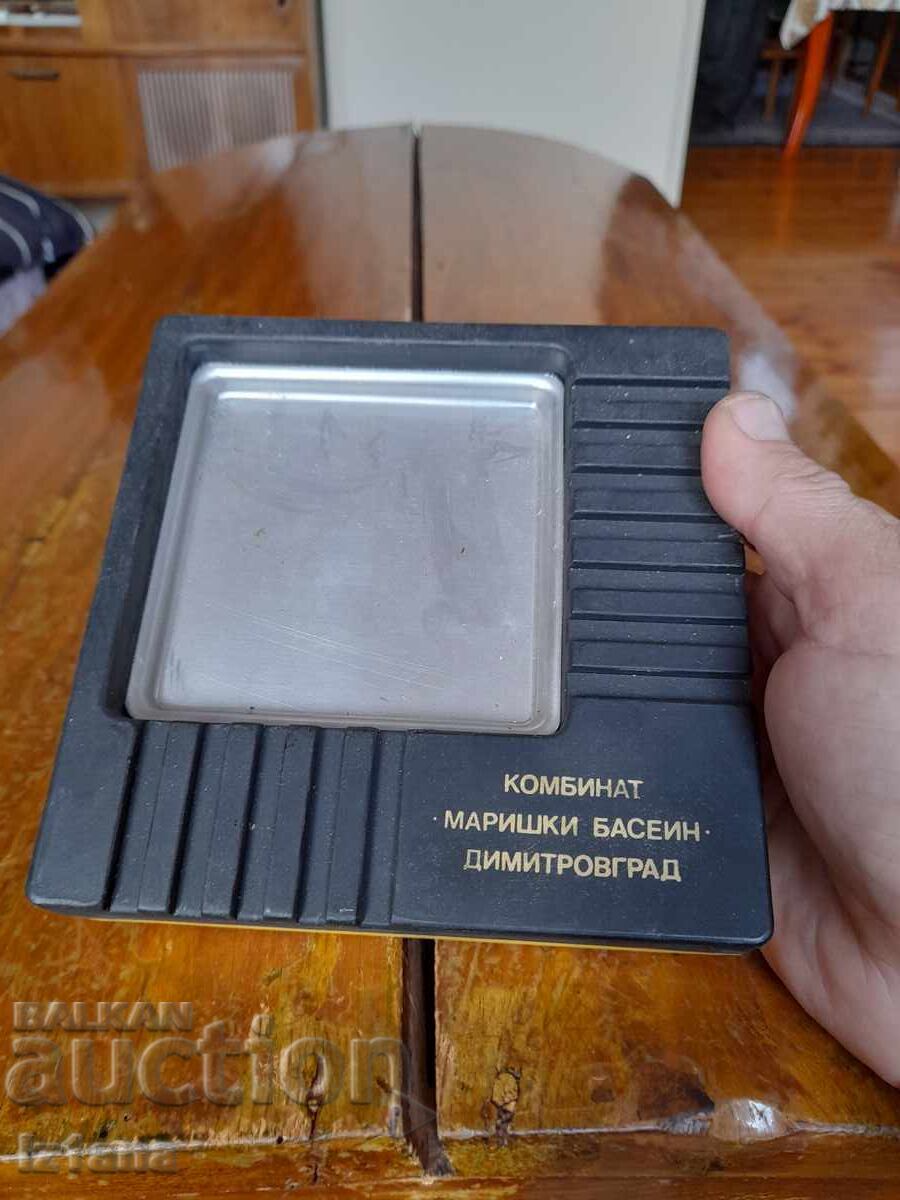 Auction Old ashtray Marishka Pool Complex Dimitrovgrad Auction Old ashtray Marishka Pool Complex Dimitrovgrad